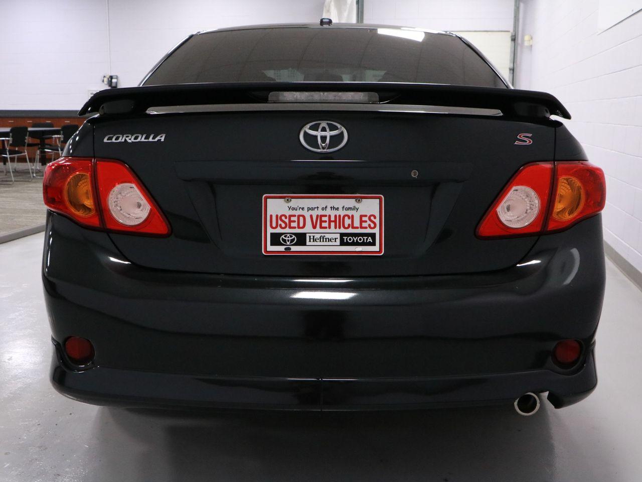 2010 Toyota Corolla Sport-3