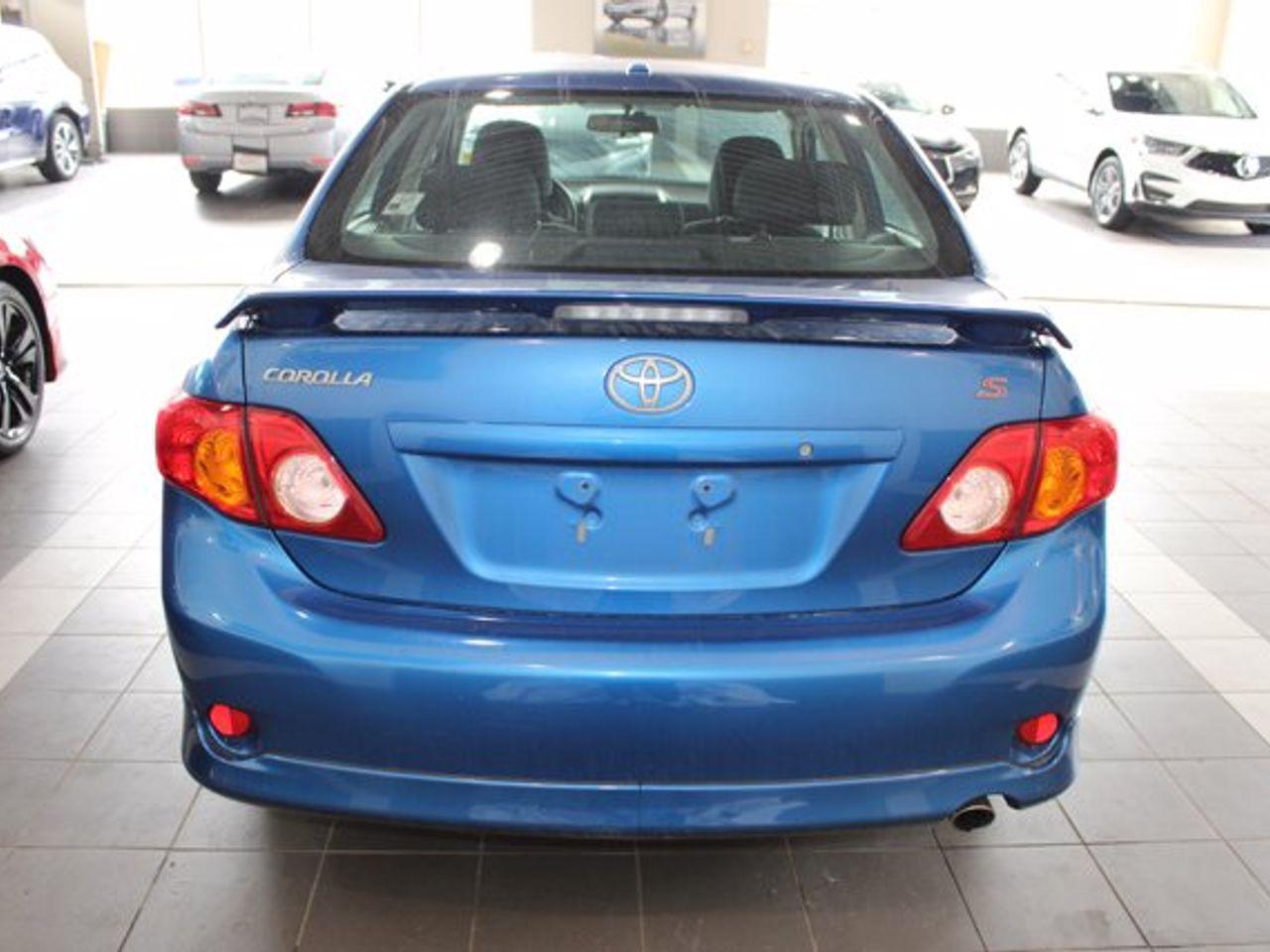 2010 Toyota Corolla Sport-3