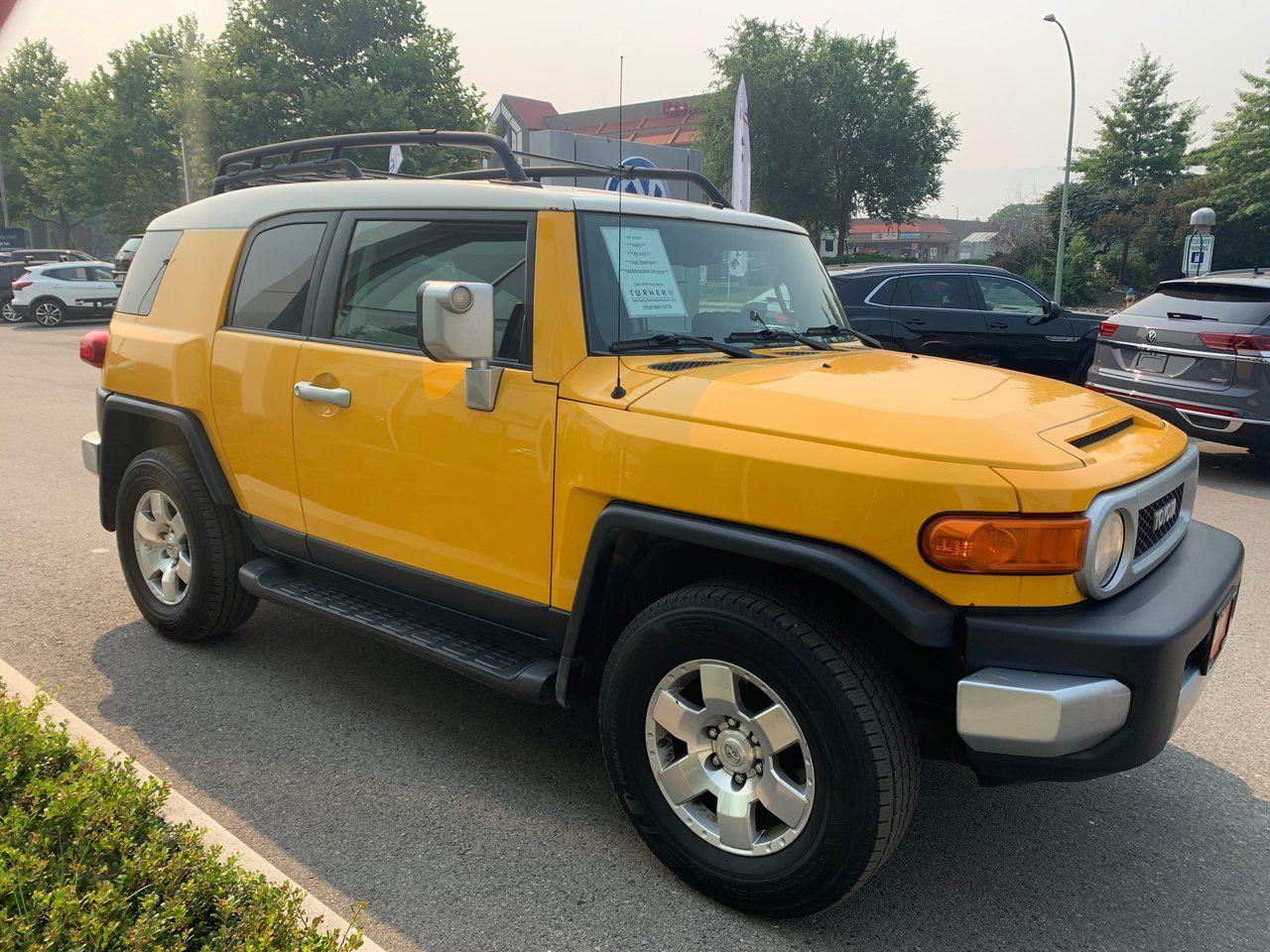 2010 Toyota FJ Cruiser Base-3