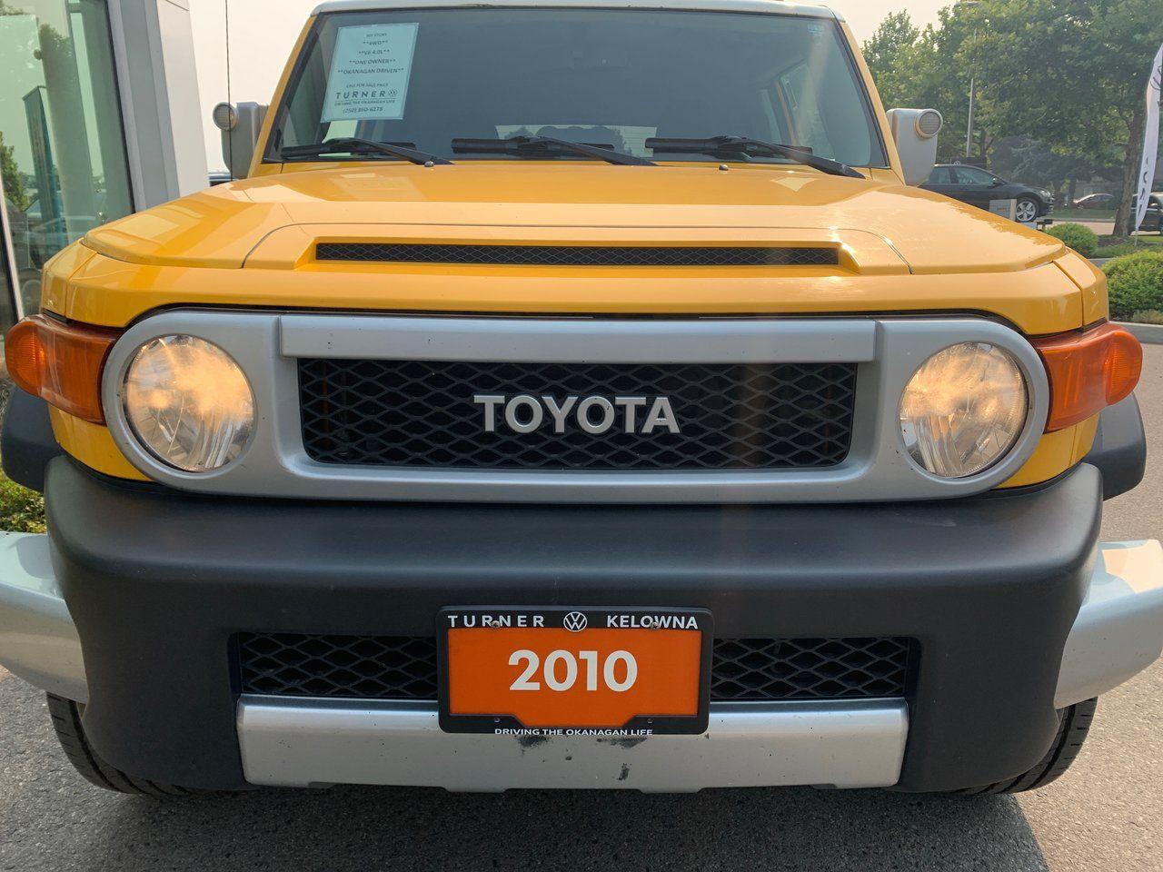 2010 Toyota FJ Cruiser Base-4