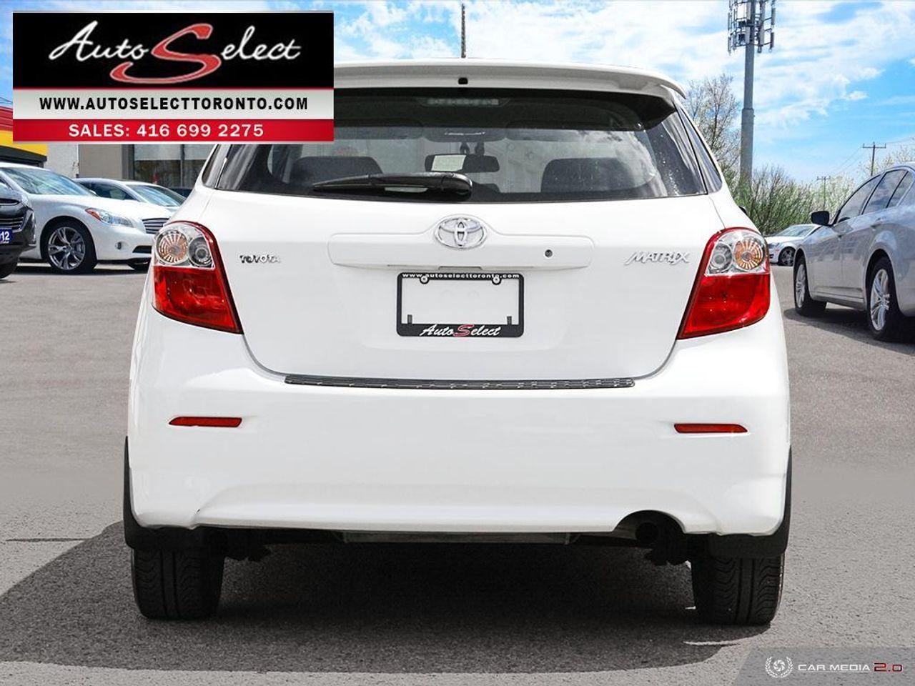 2010 Toyota Matrix Base-4
