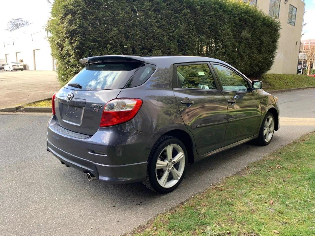 2010 Toyota Matrix XR-2