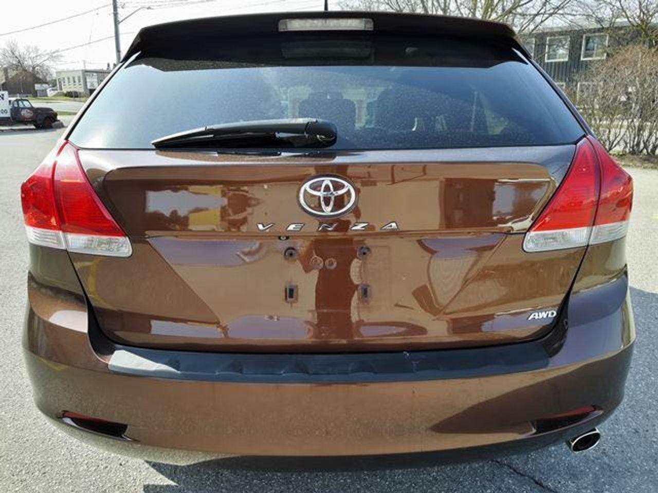 2010 Toyota Venza Base-3