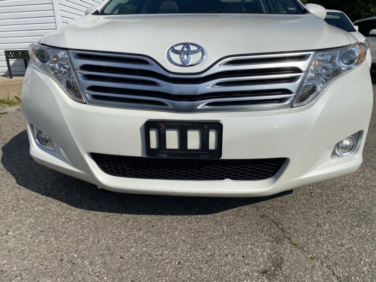 2010 Toyota Venza Base-2