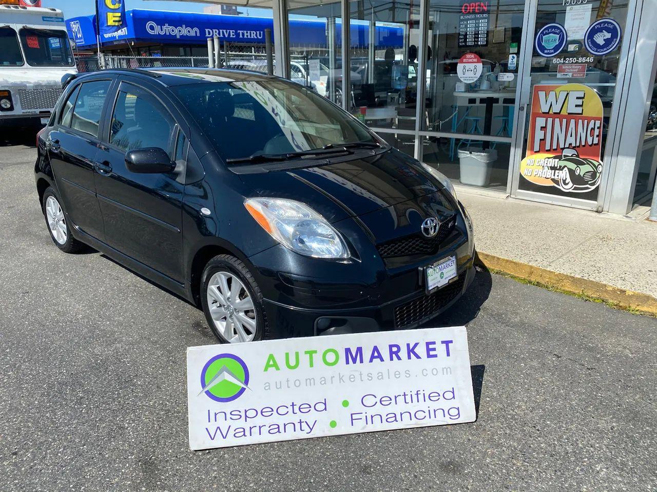 2010 Toyota Yaris Base-2