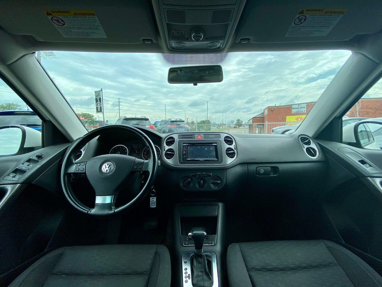 2010 Volkswagen Tiguan -3