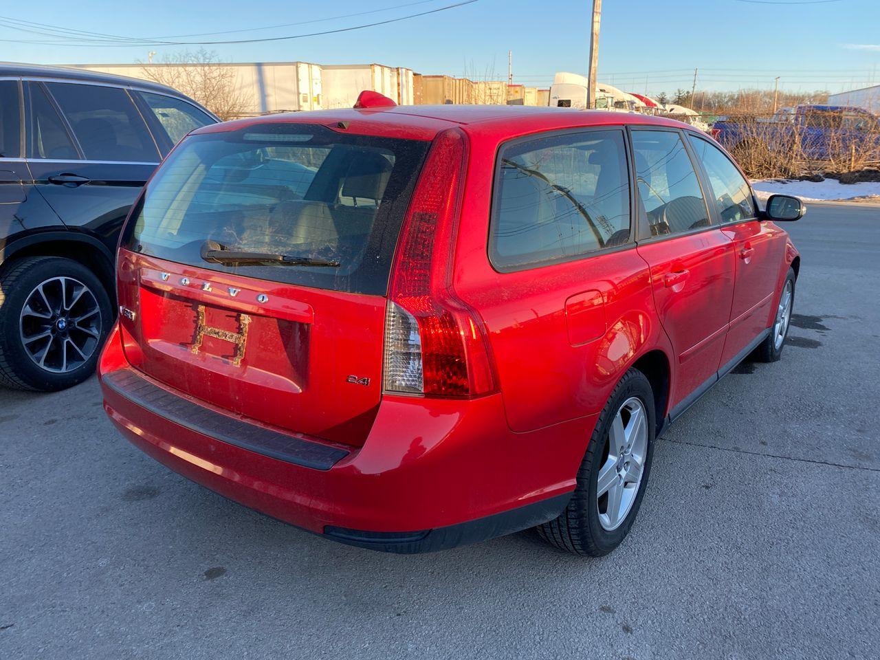 2010 Volvo V50 2.4i-4