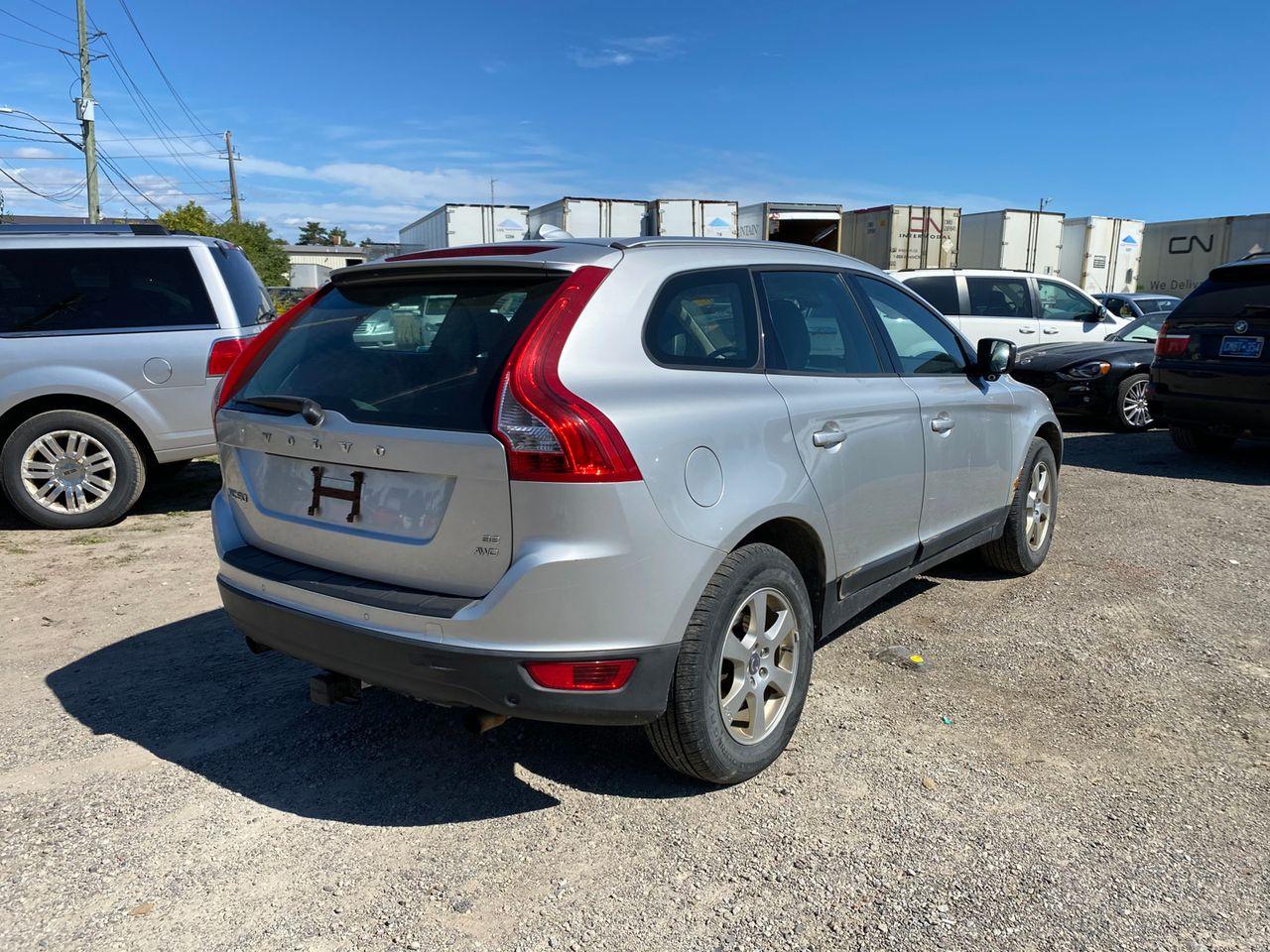2010 Volvo XC60 3.2-4