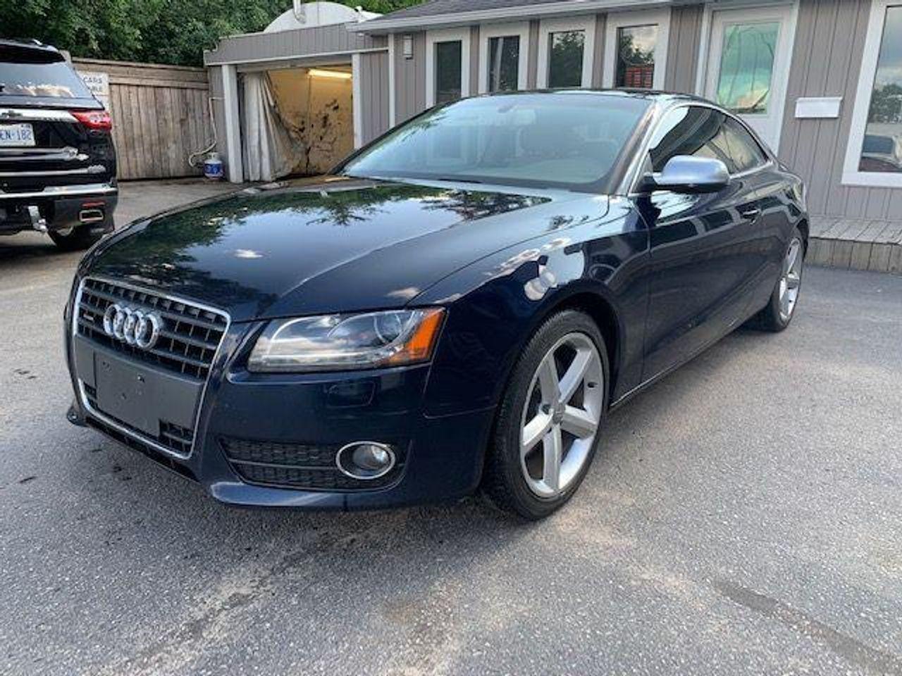 2011 Audi A5 Premium-2