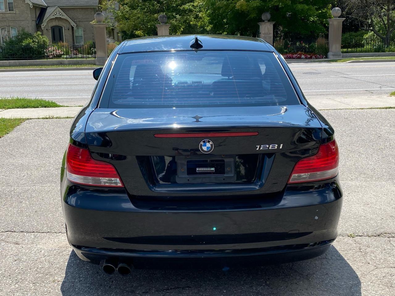 2011 BMW 1-Series 128i-2