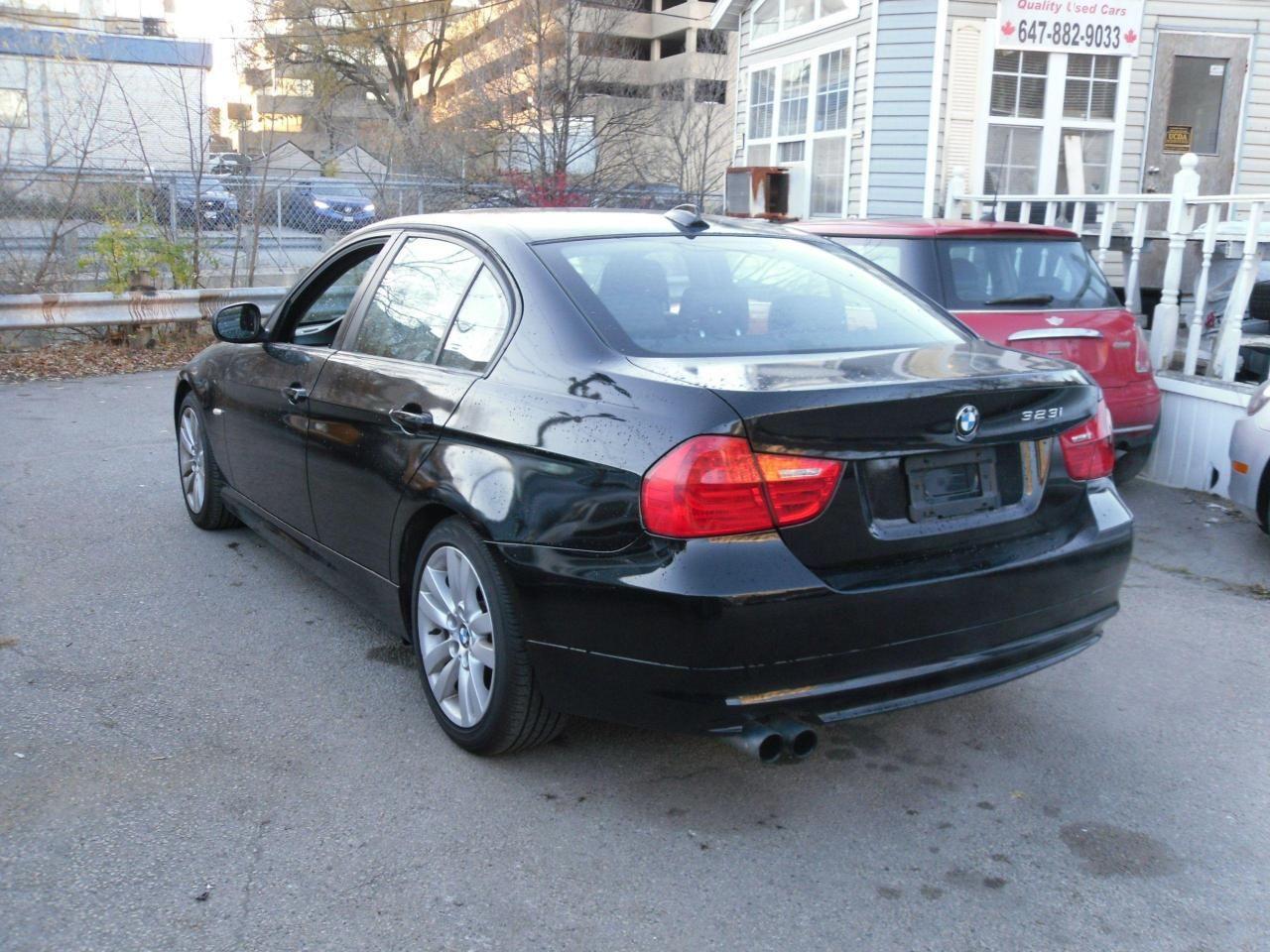 2011 BMW 3-Series 323i-3