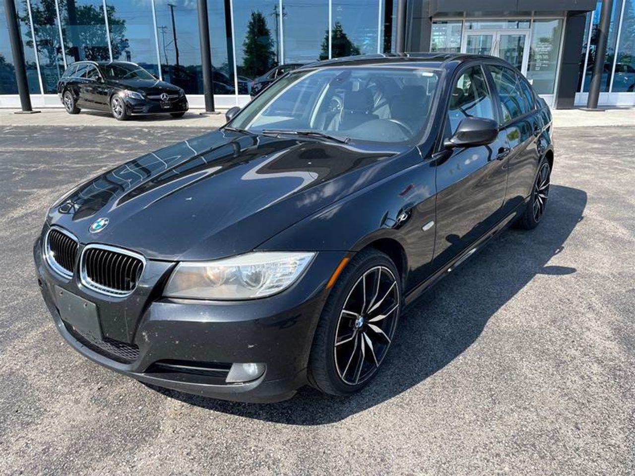 2011 BMW 3-Series 323i-0