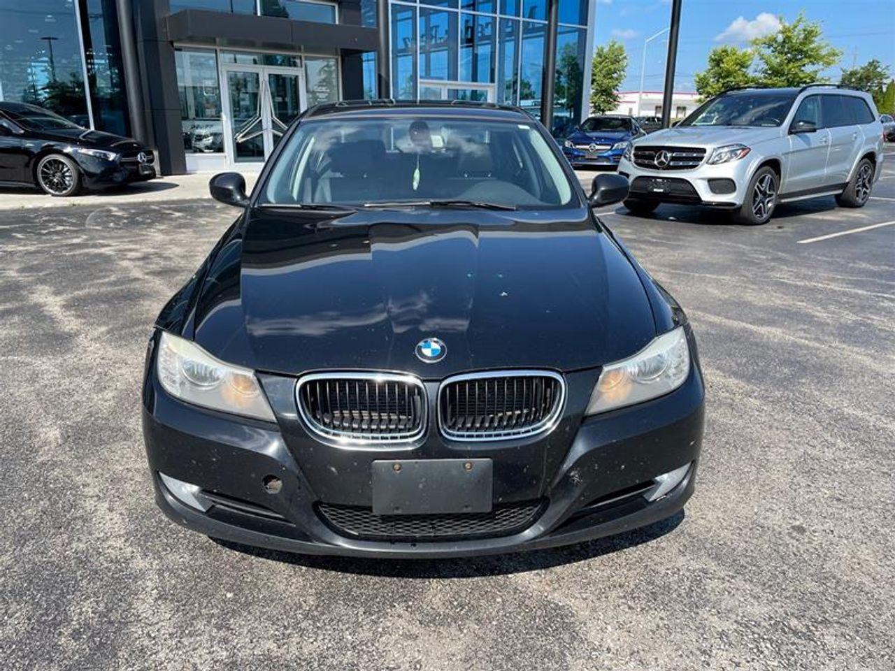 2011 BMW 3-Series 323i-1