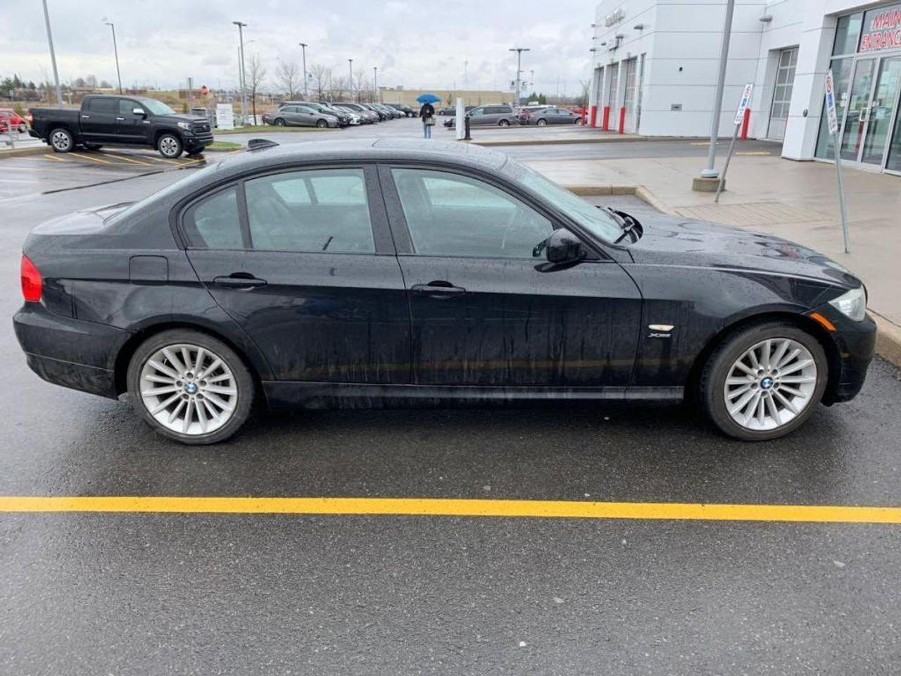 2011 BMW 3-Series 328i XDrive-3