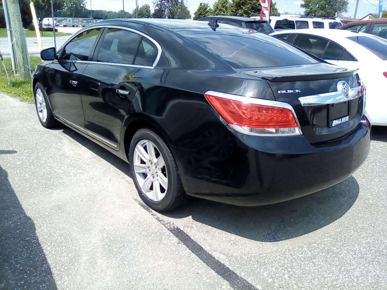2011 Buick LaCrosse CXL-1