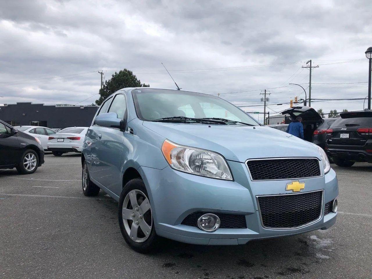 2011 Chevrolet Aveo5 LS-0