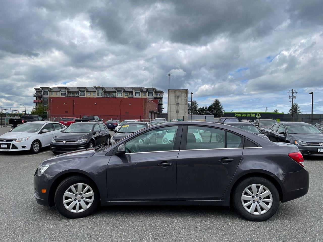 2011 Chevrolet Cruze 1LT-1