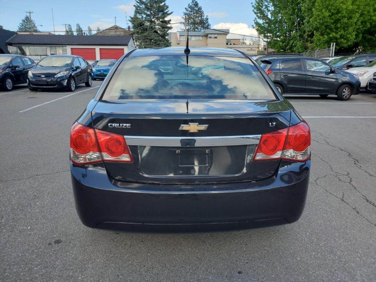 2011 Chevrolet Cruze 2LT-4