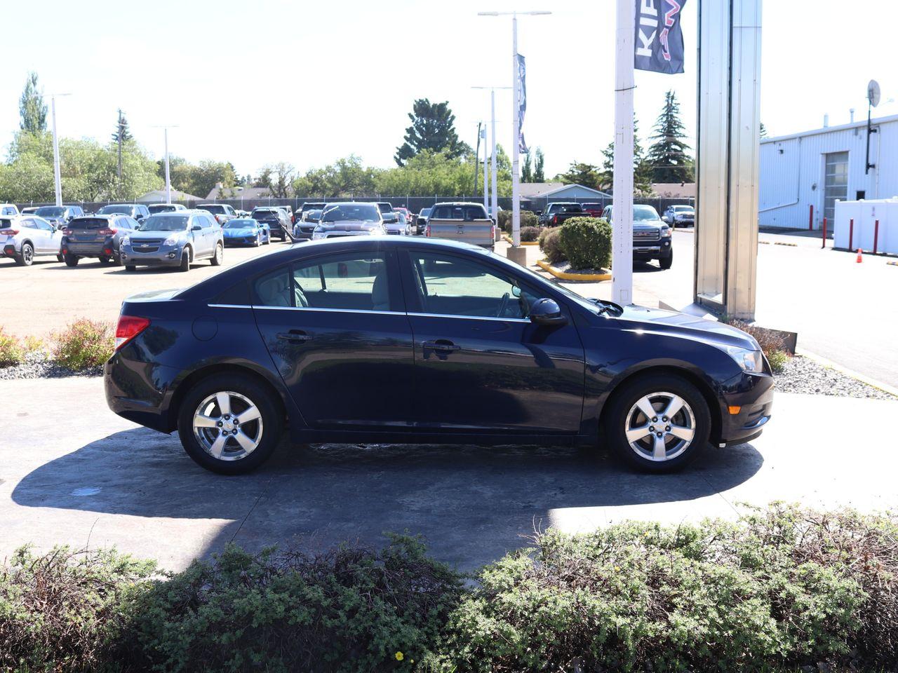 2011 Chevrolet Cruze 2LT-2
