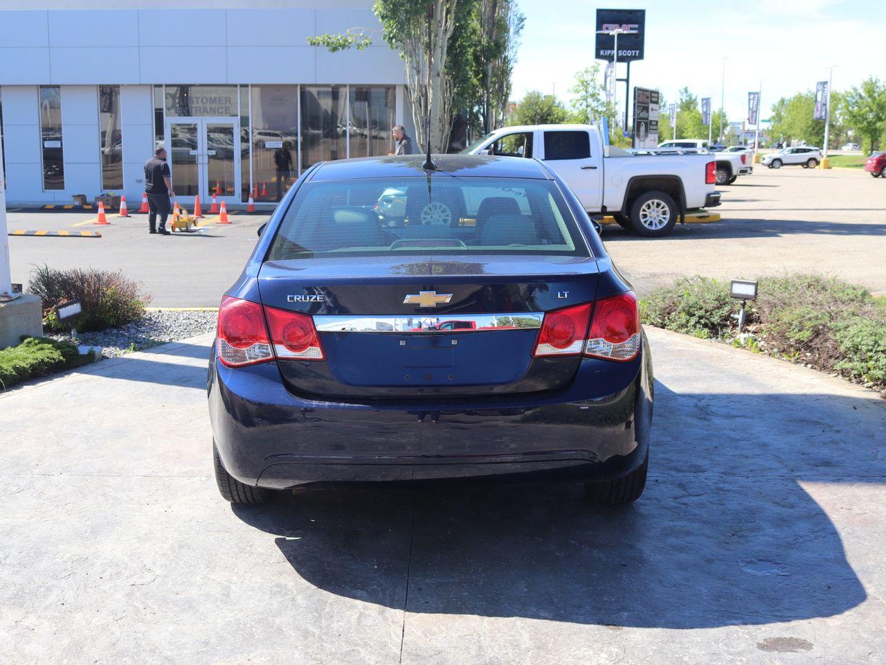 2011 Chevrolet Cruze 2LT-4