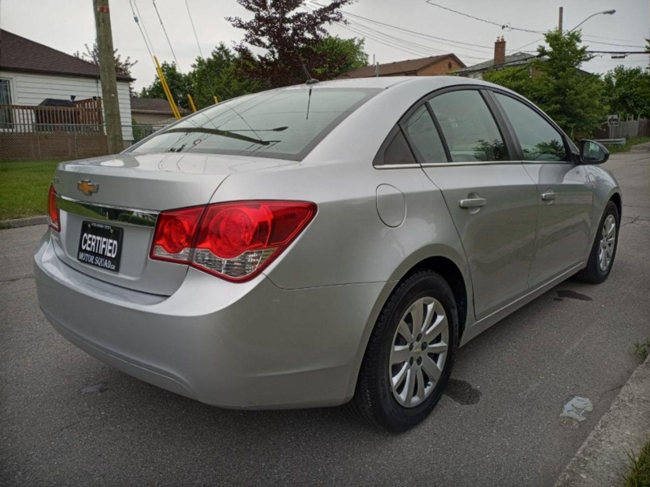 2011 Chevrolet Cruze LS-4
