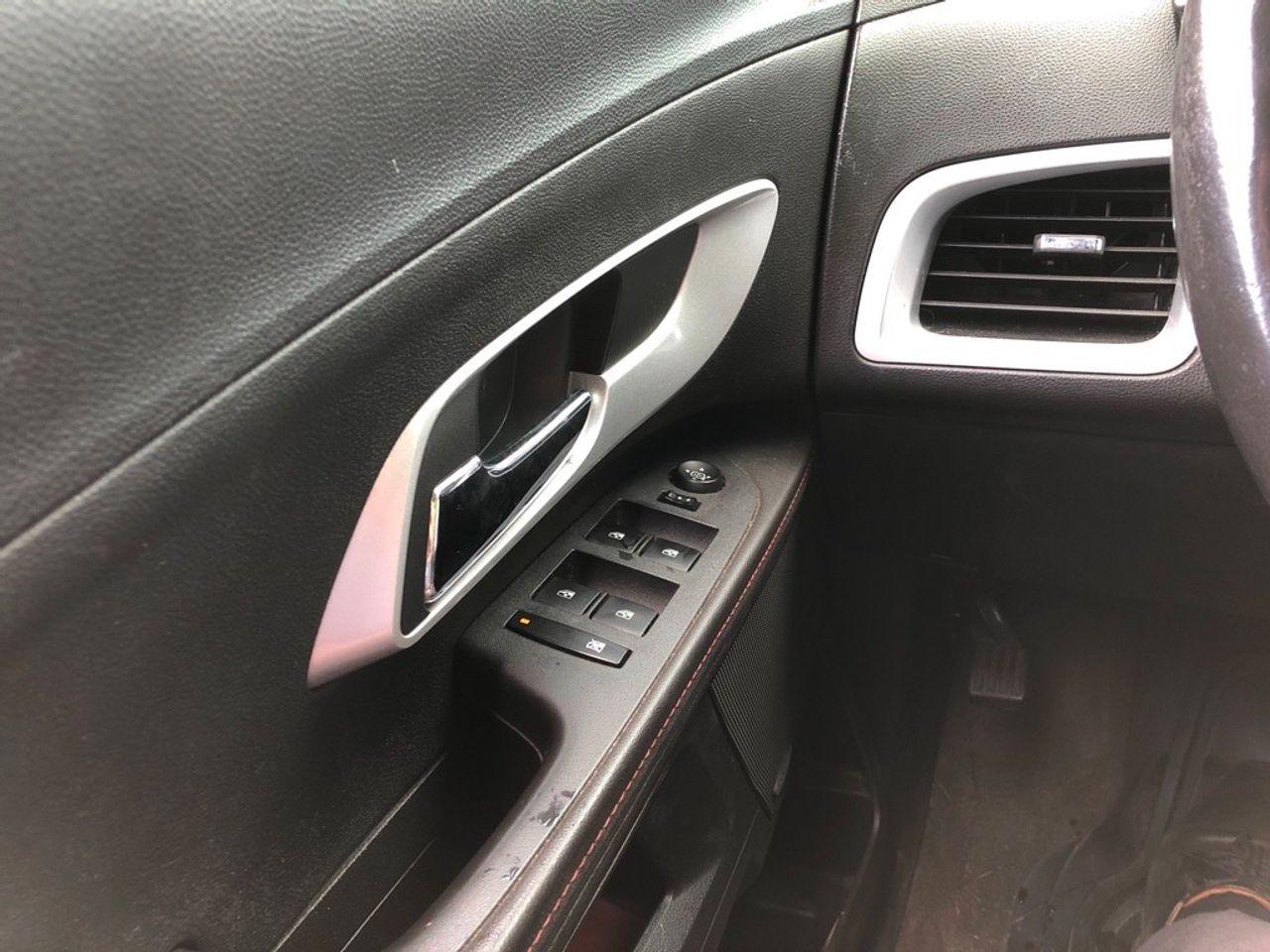 2011 Chevrolet Equinox LT2-4