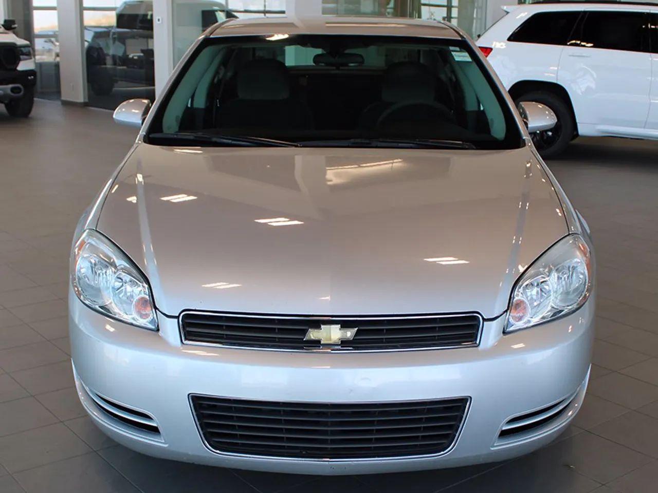 2011 Chevrolet Impala LS-1