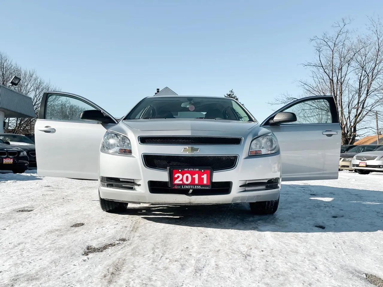 2011 Chevrolet Malibu LS-1
