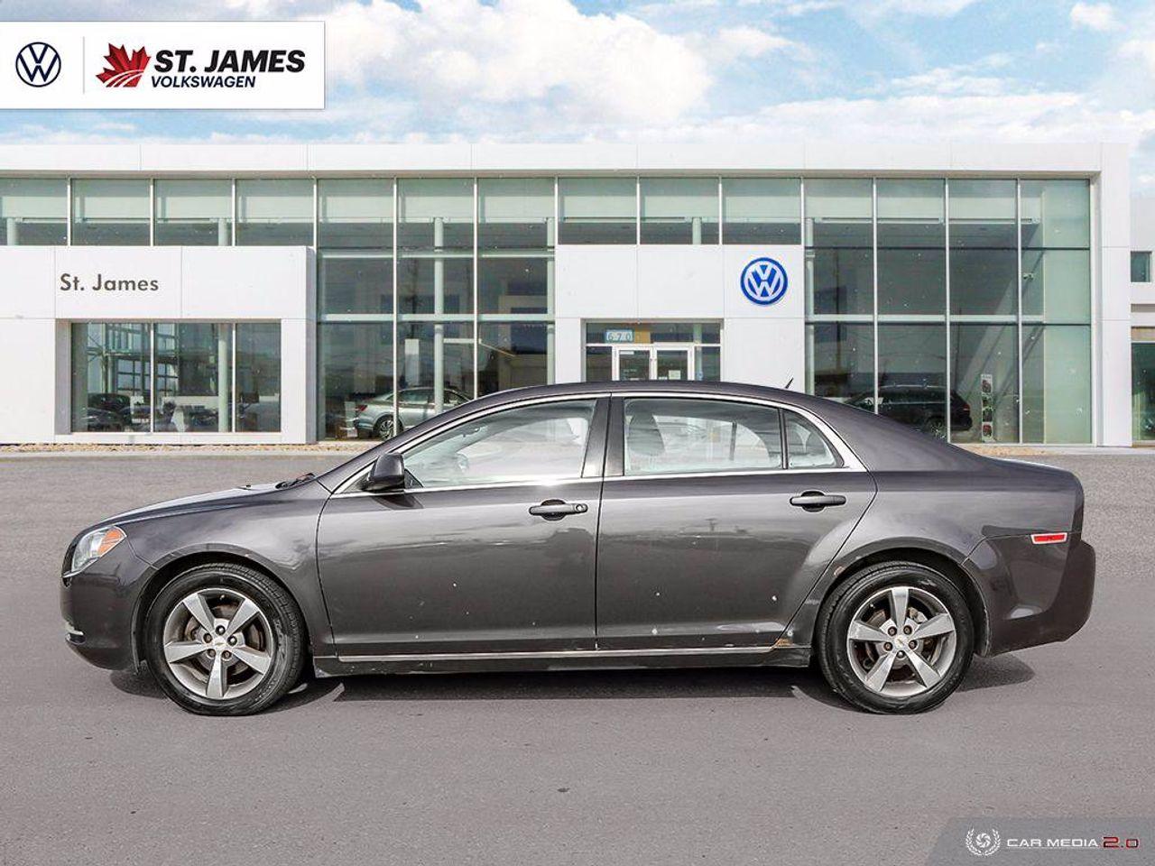 2011 Chevrolet Malibu LT1-3