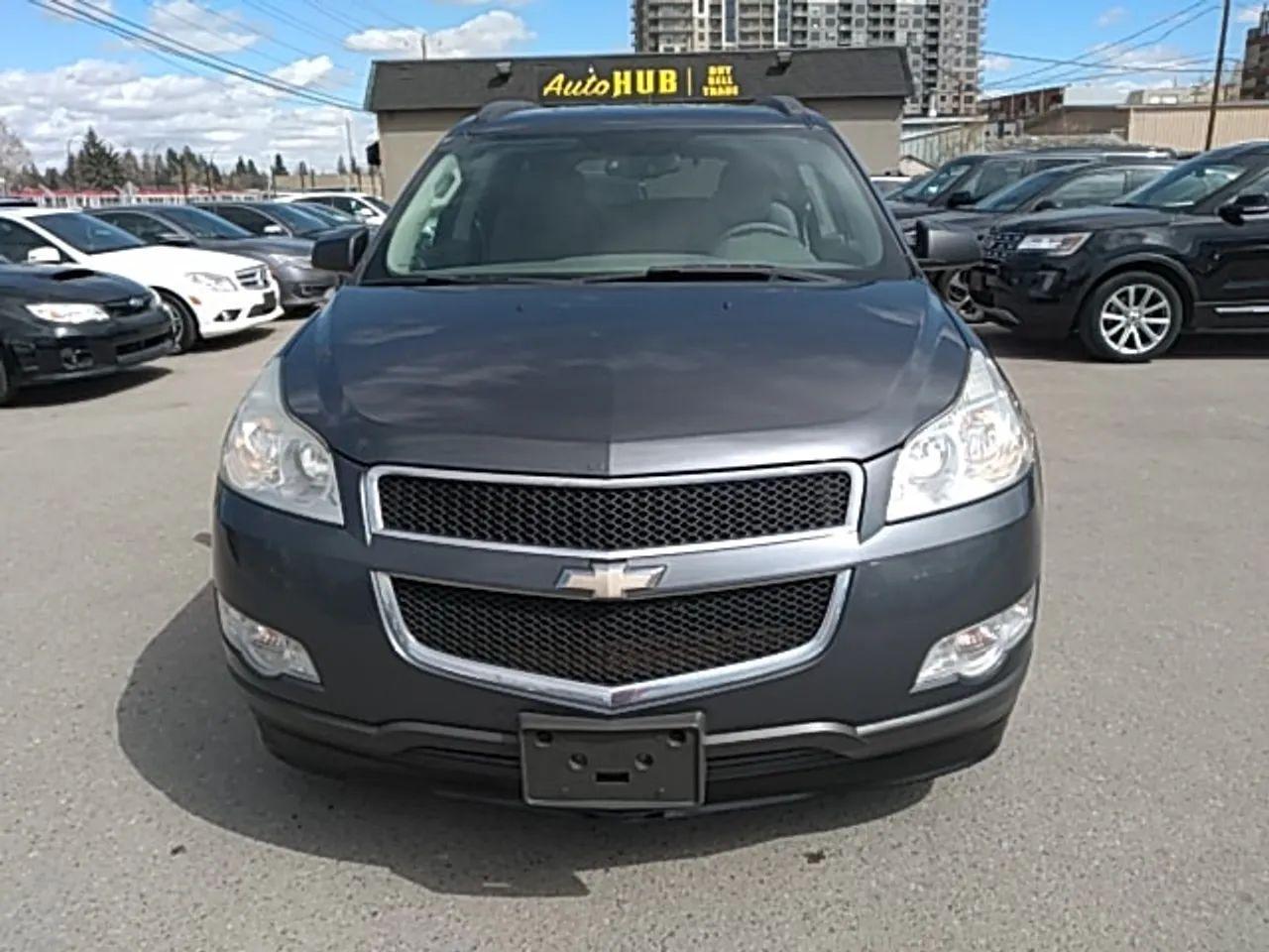 2011 Chevrolet Traverse LS-1