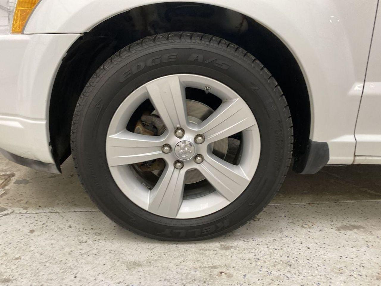 2011 Dodge Caliber Uptown-2