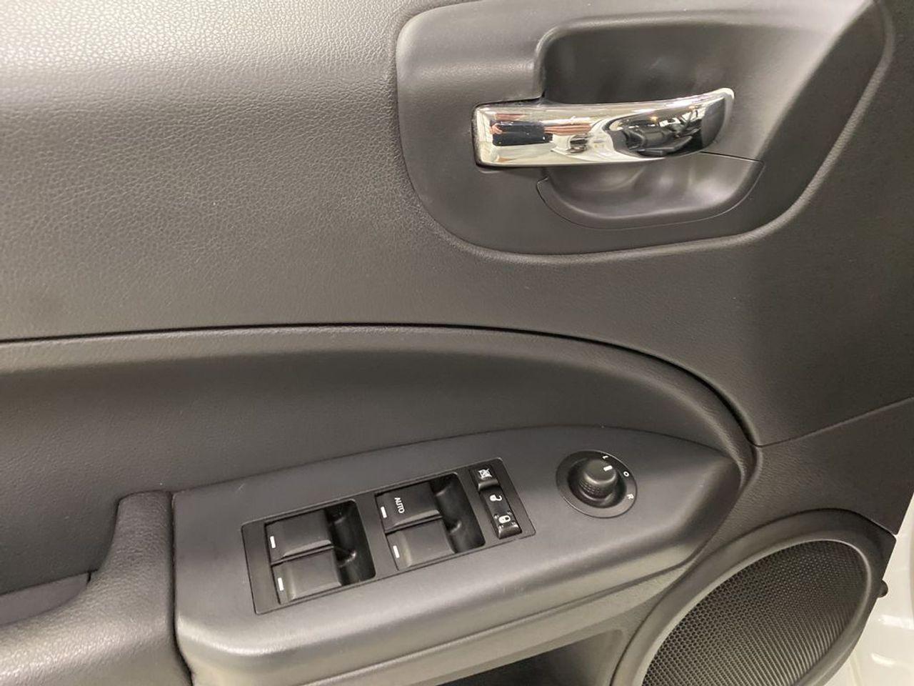 2011 Dodge Caliber Uptown-4