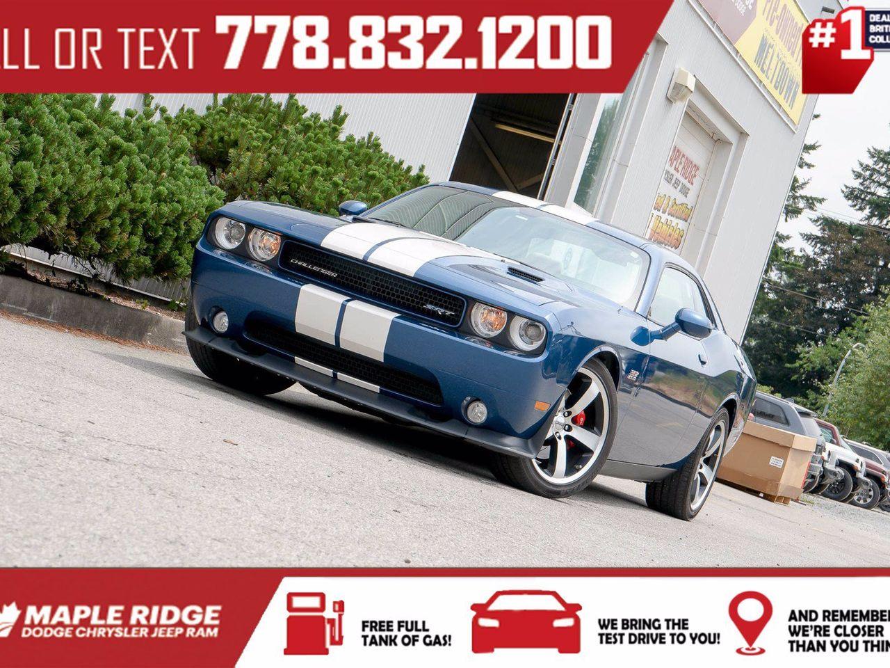 2011 Dodge Challenger Srt8-0
