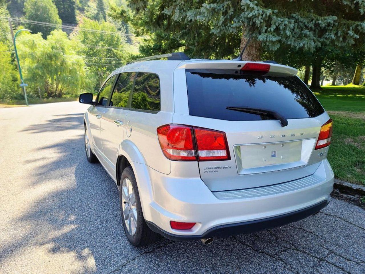 2011 Dodge Journey R/T-4