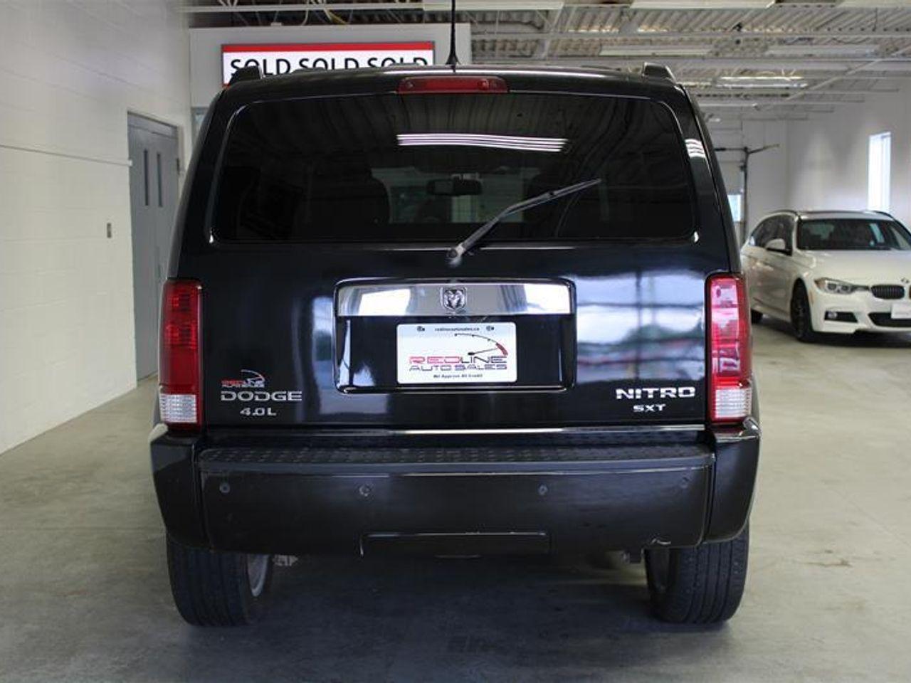 2011 Dodge Nitro N/A-4