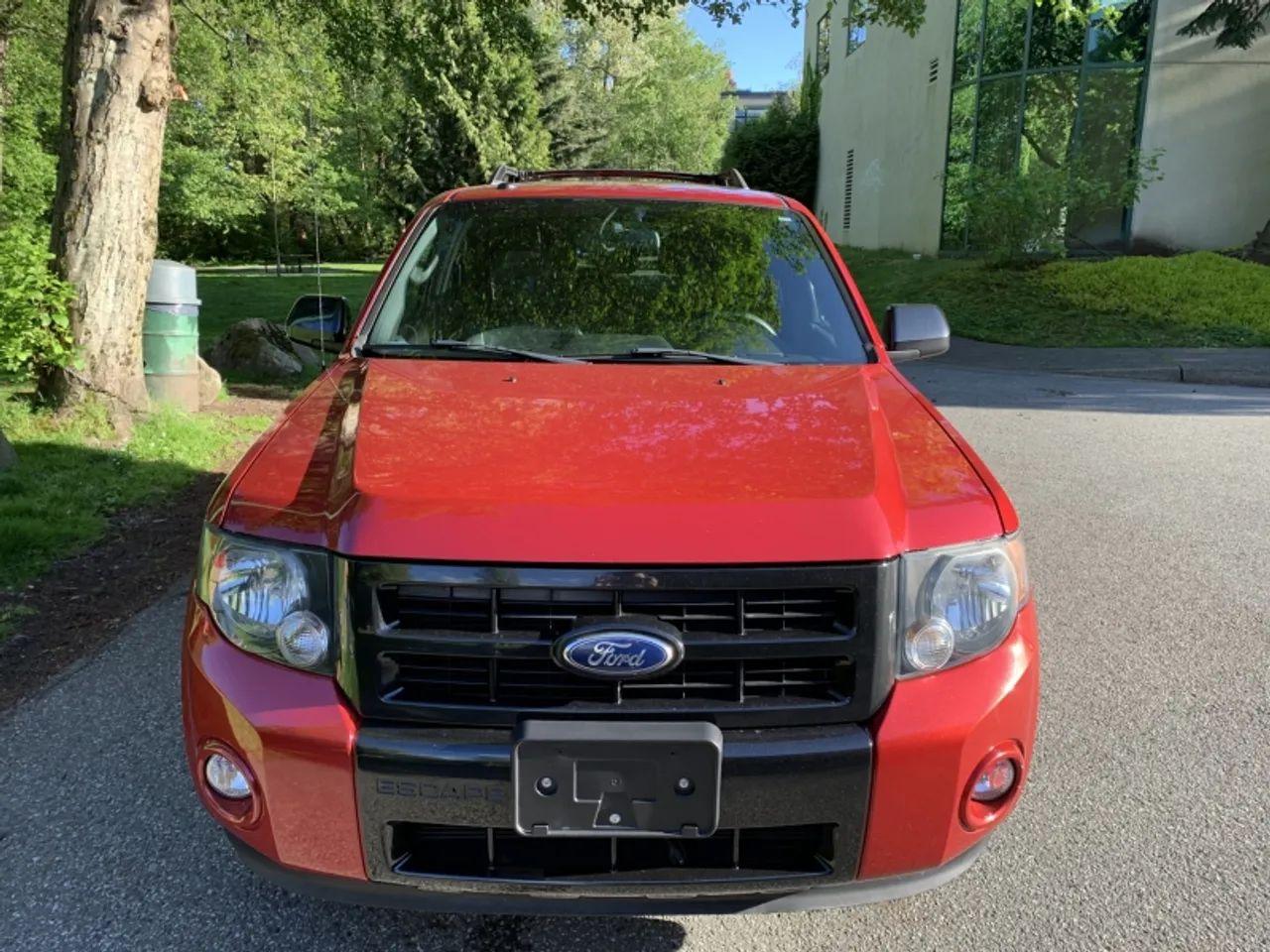 2011 Ford Escape XLT-2