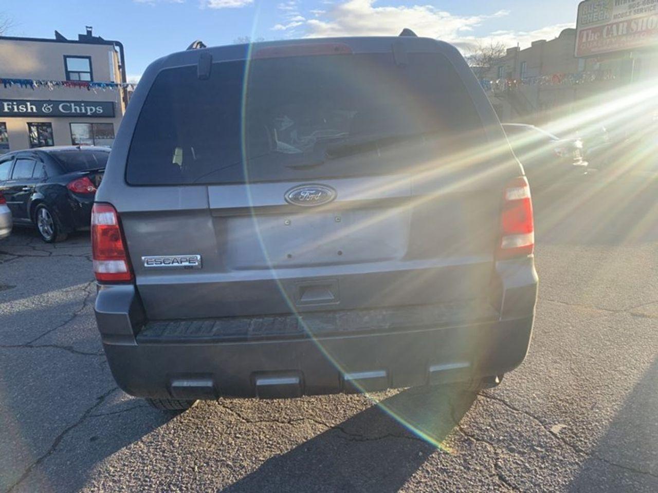 2011 Ford Escape XLT-4