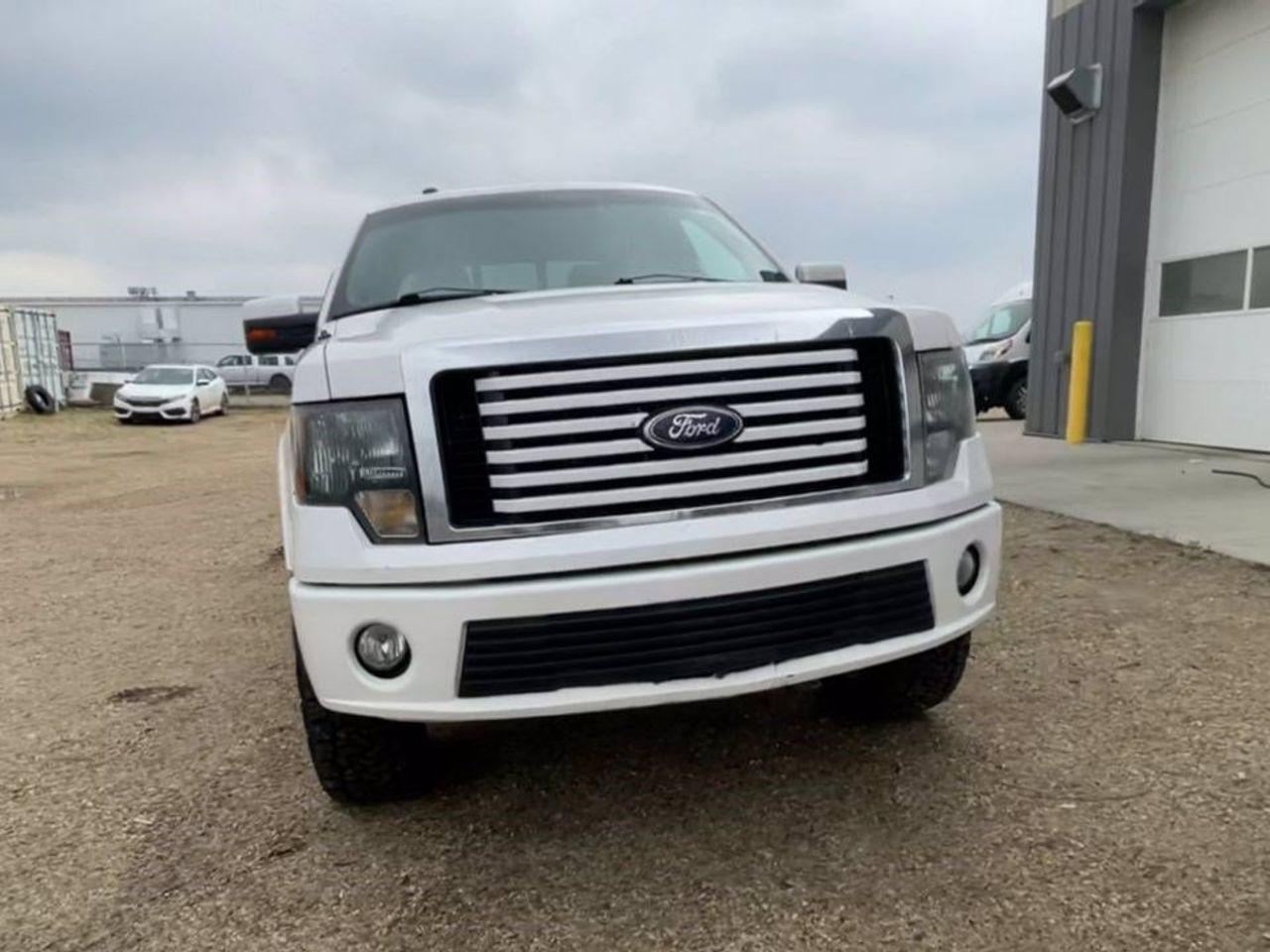 2011 Ford F-150 Lariat-2