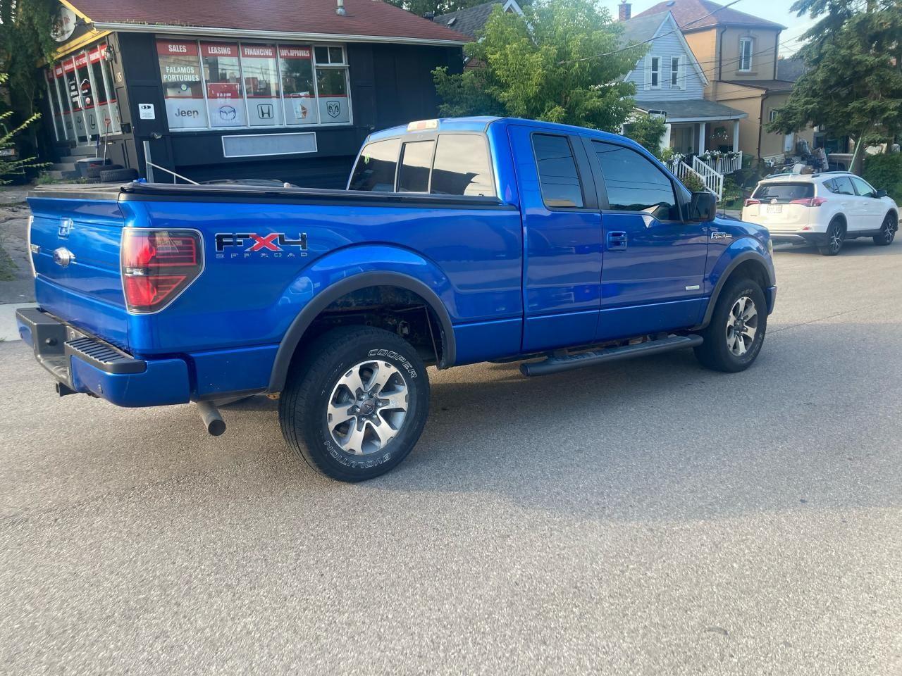 2011 Ford F-150 V6 FX4-4