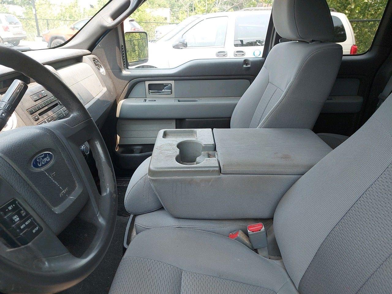 2011 Ford F-150 XLT-4