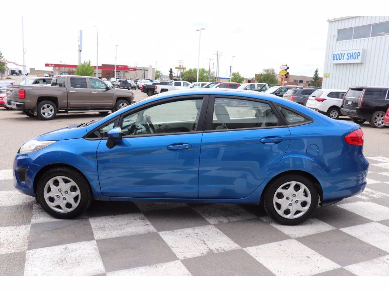 2011 Ford Fiesta S-3