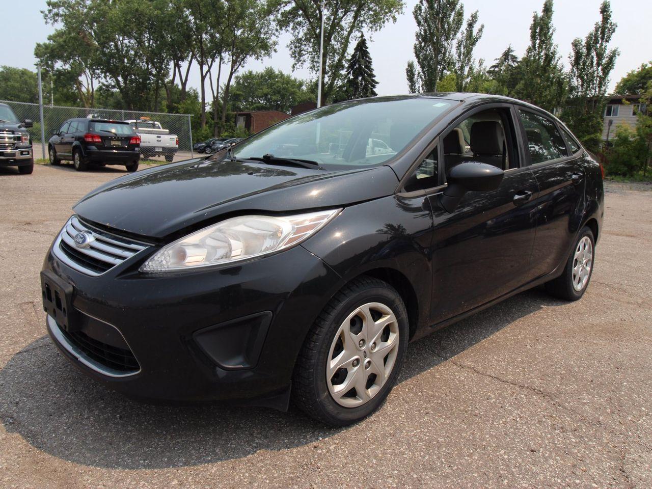 2011 Ford Fiesta SE-3