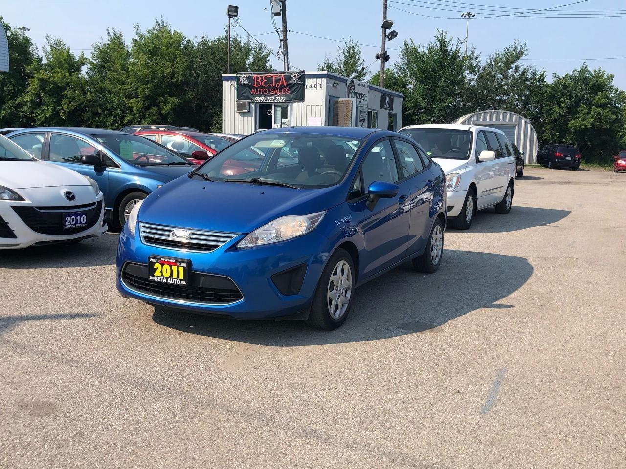 2011 Ford Fiesta SE-1