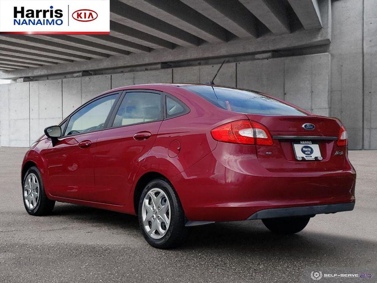 2011 Ford Fiesta SE-4