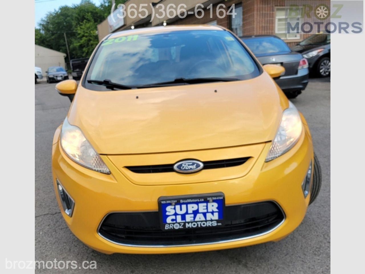 2011 Ford Fiesta SES-2