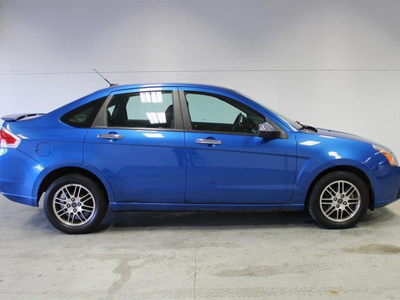 2011 Ford Focus -0
