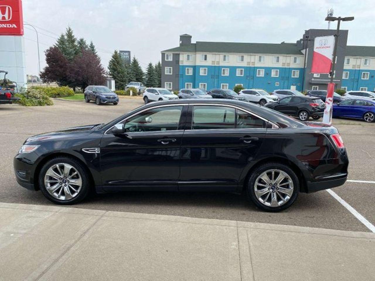 2011 Ford Taurus Limited-4