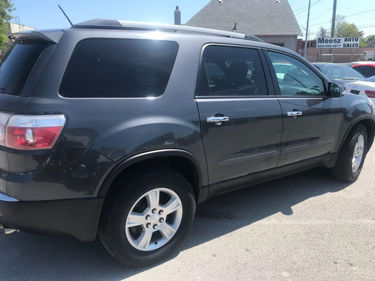 2011 GMC Acadia SLE-4