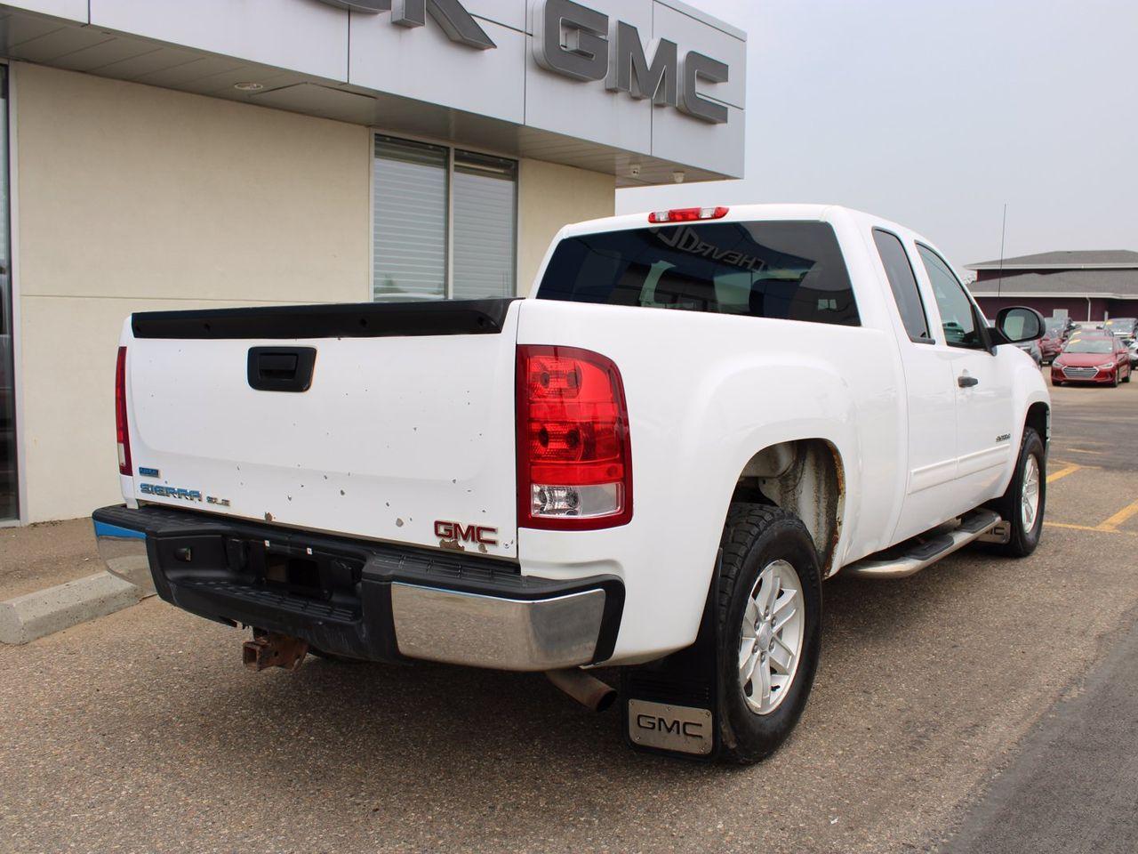 2011 GMC Sierra 1500 SLE-2