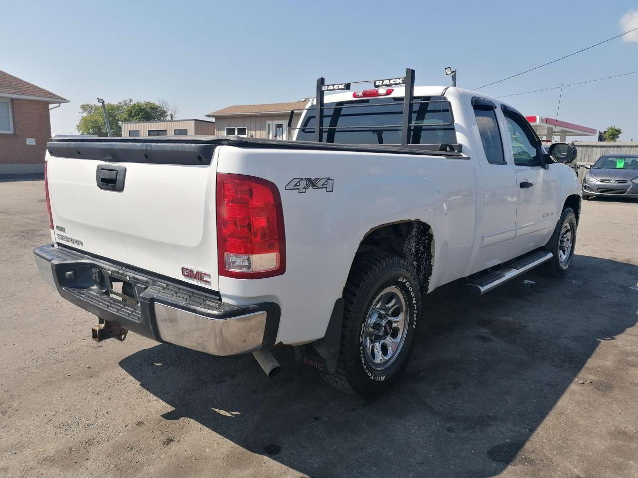 2011 GMC Sierra 1500 SL-4